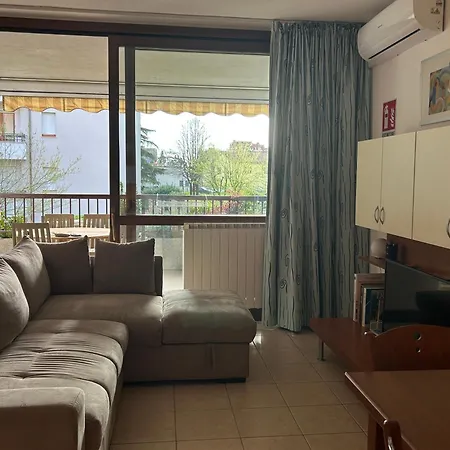 Terrazza Nutshell Parco, Centro, Policlinico Apartman *